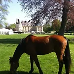 Chateau De Berticheres Hotel