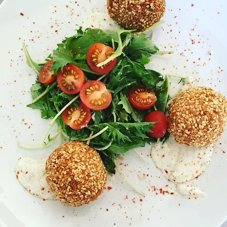 Chateau De Bertichères * Chaumont-en-Vexin